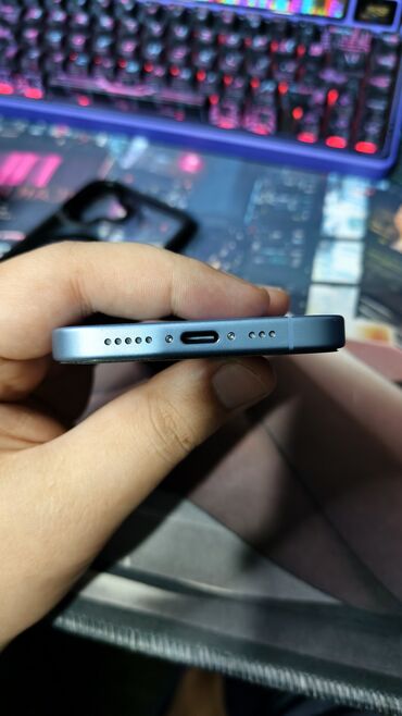 Apple iPhone: IPhone 17, Новый, 512 ГБ, Голубой, Чехол, 100 % — 5