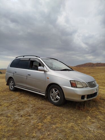 баткен машине базар: Toyota Gaia: 2002 г., 2 л, Автомат, Бензин, Вэн/Минивэн