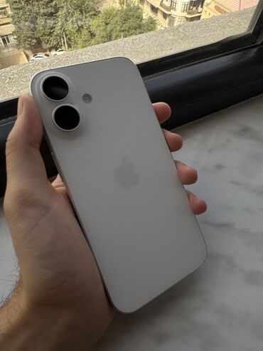 чехол iphone 8: IPhone 16, 128 GB, White Titanium, Simsiz şarj, Face ID, Sənədlərlə