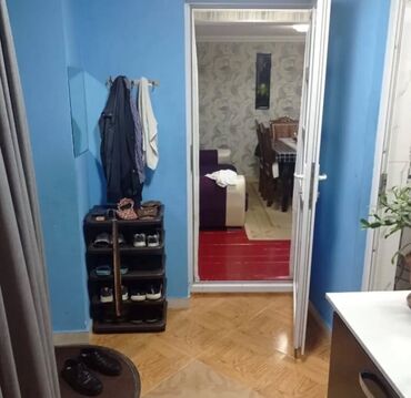 Köhnə tikili: Telebeler ucun verilir Komunal daxil Naxcivan Türk liseyinin yani -da lalafo.az — 8 Köhnə tikili: Telebeler ucun verilir Komunal daxil Naxcivan Türk liseyinin yani — 8