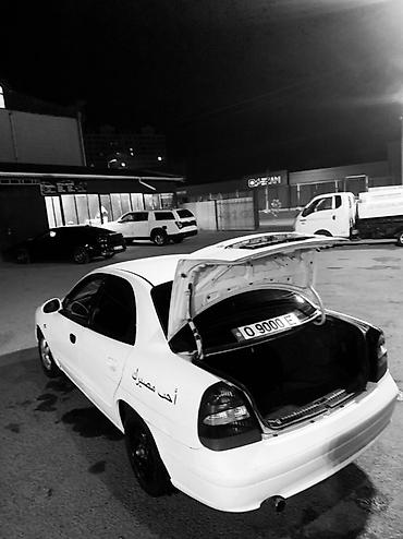 Daewoo Nubira: 1999 г., 1.6 л, Механика, Бензин, Седан