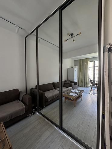 Güzgülü sürgülü qapılı dolab - Tip: Divardan-divara quraşdırılan lalafo.az -da Güzgülü sürgülü qapılı dolab - Tip: Divardan-divara quraşdırılan