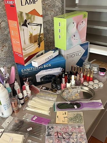 qızıl dəstləri: Manikür/pedikür üçün tam avadanlıq və mebel dəsti Dəstəyə daxildir: - — 7
