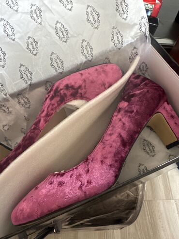 женская обувь размер 38: Туфли 38, цвет - Розовый