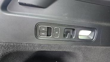 Lixiang: Lixiang L7: 2024 г., 1.5 л, Автомат, Гибрид, Кроссовер — 9