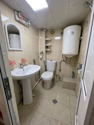 Köhnə tikili: Bakı, 2 otaqlı, Köhnə tikili, m. Qara Qarayev, 35 kv. m — 13