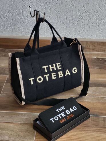 david jones torba cijena: 🎀 THE TOTE BAG 🎀
Torba 3300 
Novcanik 2700