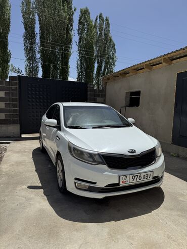 Kia: Kia Rio: 2016 г., 1.4 л, Механика, Бензин, Седан