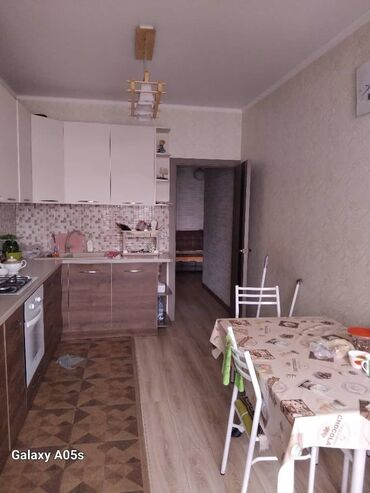 гостиница молодая гвардия: 2 комнаты, Агентство недвижимости, Без подселения, С мебелью полностью