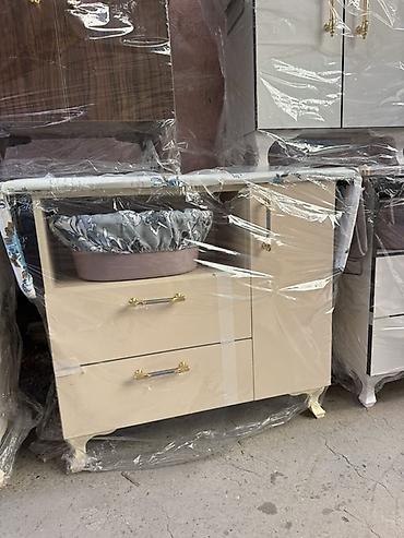 Mətbəx dolabları: Mətbəx üçün çoxfunksiyalı dolab və komodlar - Modellər: İki qapılı — 3