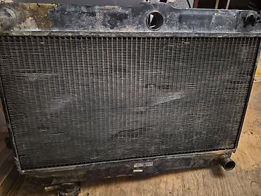 Avtomobil üçün soyuducu radiator - Material: metal/alüminium nüvə