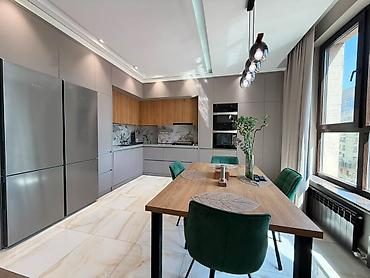 boulevard: For rent a 3 bedroom apartment in the Erkindik Boulevard area. 164 — 5