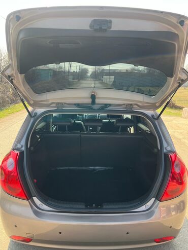 Kia: Kia Ceed: 1.6 l | 2007 il Hetçbek — 5