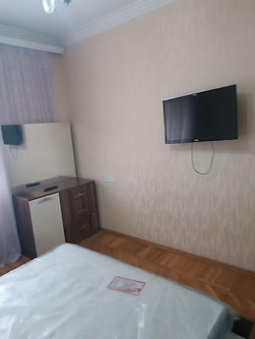 ecemi: 🏡 Otaq yoldaşı axtarılır (yalnız 1 işləyən xanım) 📍 Ünvan: Gənclik – — 10