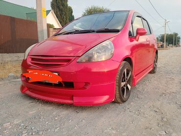 дом на калесах: Honda Fit: 2002 г., 1.3 л, Вариатор, Бензин, Хетчбек