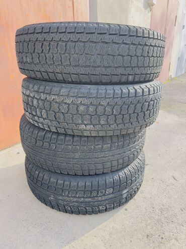 диски 26: Шины 225 / 70 / R 16, Зима, Б/у, Комплект, Легковые, Япония, GoodYear