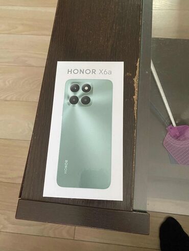 Mobilni telefoni i aksesoari: Honor X6a, 128 GB, bоја - Crna