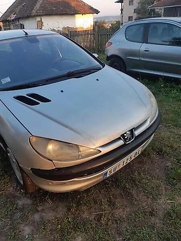 kuka za auto: DELOVI ZA PEUGEOT 206 2002. GOD. | Peugeot 206 1.4 benzin 8v.Auto se — 2
