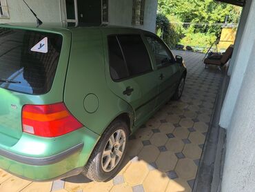 жетта машина: Volkswagen Golf: 2004 г., 1.6 л, Автомат, Бензин, Хэтчбэк