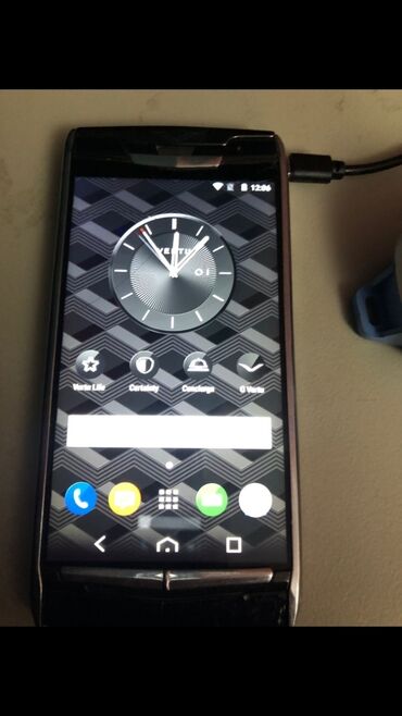 alcatel one touch scribe easy 8000d: Vertu Signature Touch, rəng - Qara