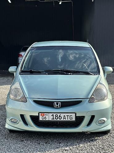 Hafei: Honda Fit: 2003 г., 1.5 л, Автомат, Бензин, Хетчбек lalafo.kg да — 2 Hafei: Honda Fit: 2003 г., 1.5 л, Автомат, Бензин, Хетчбек — 2