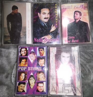 купить пианино в баку: Kassetler biri 1 manat