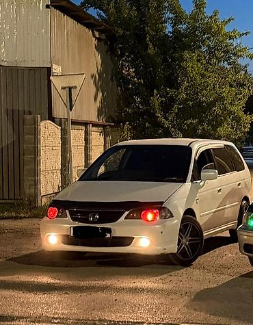 какие авто надежные: Honda Odyssey: 2002 г., 2.3 л, Автомат, Бензин, Универсал — 3