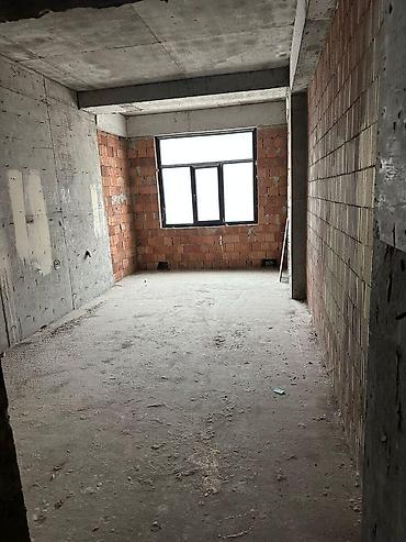 Yeni tikili: Satılır 5 otaqlı yeni tikili 296 m², 28 May m. Kateqoriya Yeni tikili — 4