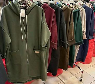 nema predaje 2: Duks/jakna za punije
2XL 3XL 4XL 5XL 6XL
Cena : 3.350 dinara — 4