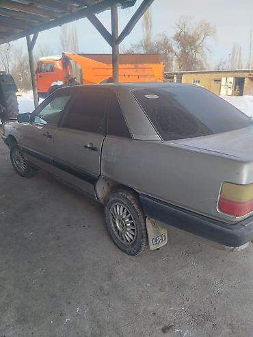 мотр ауди: Audi 100: 1986 г., Седан — 1