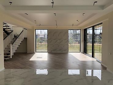 Продажа коттеджей и домов: Продается просторная двухэтажная вилла премиум-класса в новом — 4