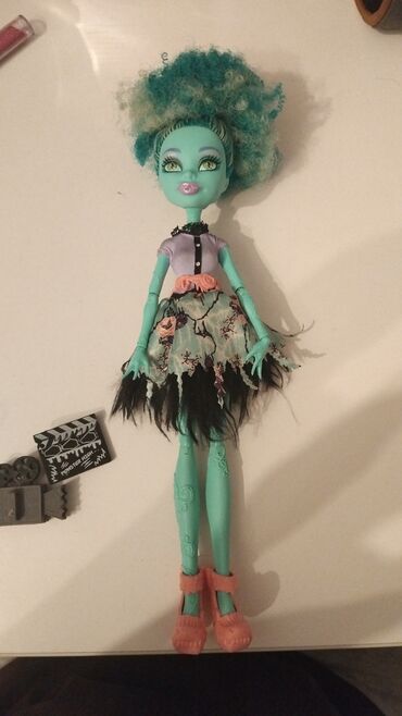 monster qiymeti: Monster High Honey Swamp