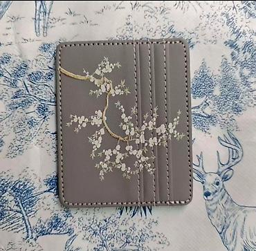 cd card: Картхолдер с цветочным узором 🌸 Стильный чёрный картхолдер с изящным — 3