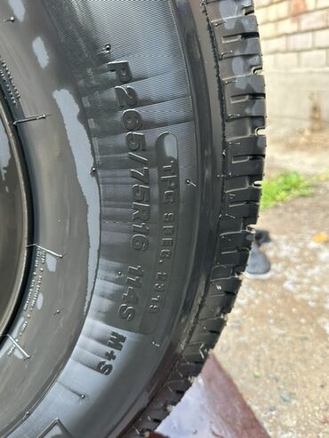 купить диски на внедорожник: Дөңгөлөктөр монтажда 265 / 75 / R 16, All-season, Жаңы, 1 даана, Жол тандабастар (АТ/МТ), Темир, тешиктери - 6