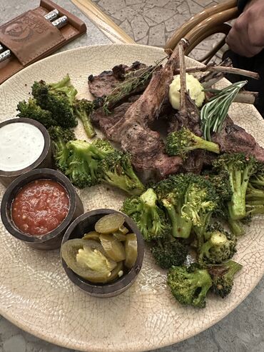 Ресторанный бизнес: Курсы | Повара Выдается сертификат, Помощь в трудоустройстве — 18