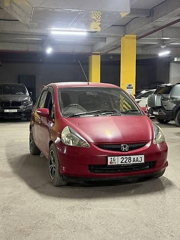 Honda Fit: 2003 г., 1.5 л, Вариатор, Бензин, Хэтчбэк