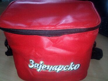 Sport i rekreacija: Zaječarsko rashladna torba, veoma kvalitetne izrade, debeli sloj