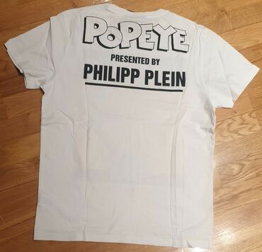 Majice: Philipp Plein majice L i XL velicina.
Cena za komad — 12