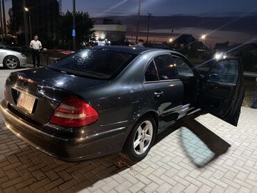 Mercedes-Benz: Mercedes-Benz E-Class: 2002 г., 3.2 л, Автомат, Бензин, Седан — 8
