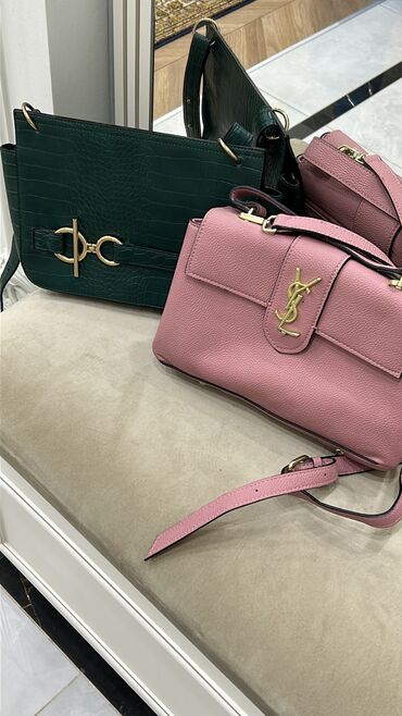 Сумки: Розовая стильная сумка