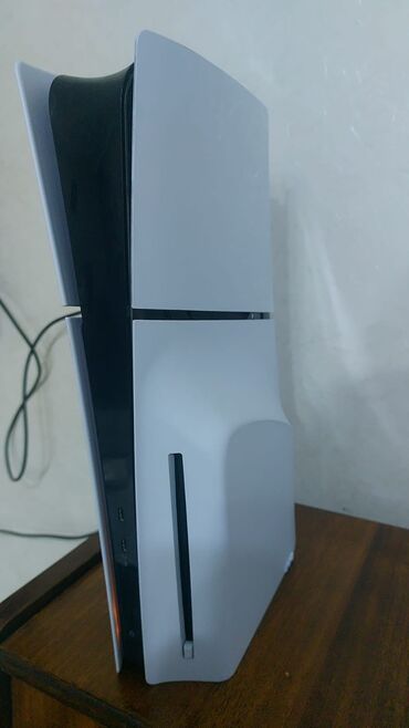 Xbox Series S: Sony PlayStation 5 (diskli versiya) oyun konsolu Xüsusiyyətlər: 2 ay