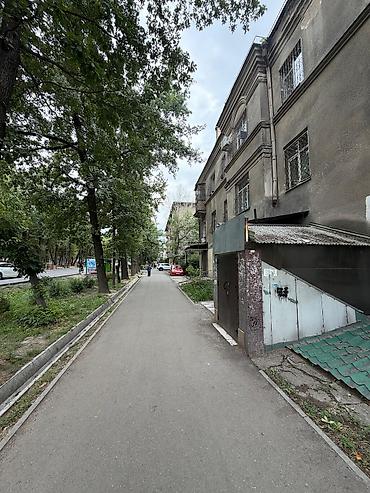 подвальное: Продажа магазинов В жилом доме, 64 м², Подвальный этаж этаж — 2