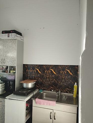 продается квартира в балыкчы: 2 комнаты, 50 м², 105 серия, 3 этаж, Косметический ремонт — 4