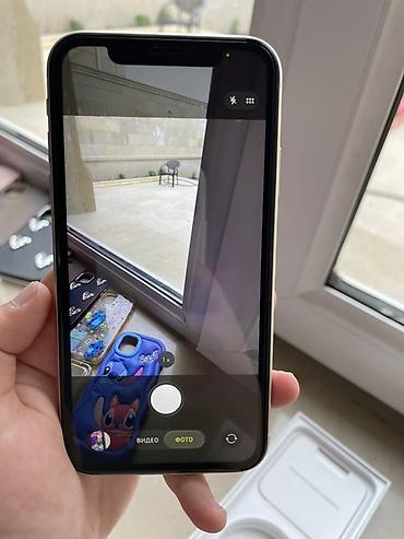 Apple iPhone: IPhone 11, Ağ — 9