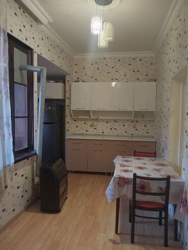 Uzunmüddətli kirayə mənzillər: Gəncə şəhərində mərkəzə 5 dəqiqəlik məsafədə, Xan bağına yaxın ərazidə — 7