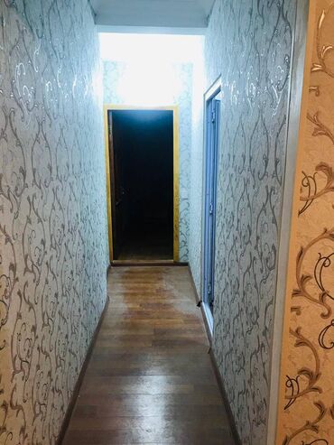 Həyət evləri və villaların satışı: 3 otaqlı, 92 kv. m, Orta təmir — 7