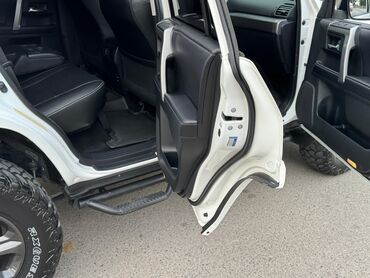 Toyota: Toyota 4Runner: 2018 г., 4 л, Автомат, Бензин, Внедорожник — 8