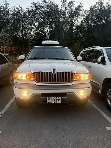 кожаный чехол: Lincoln Navigator: 1998 г., 5.4 л, Автомат, Газ, Внедорожник — 2