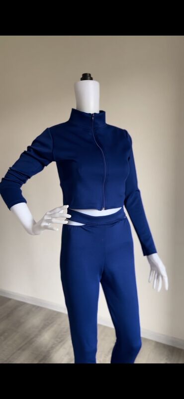 İdman geyimləri: Elaqe ucun wp — 21