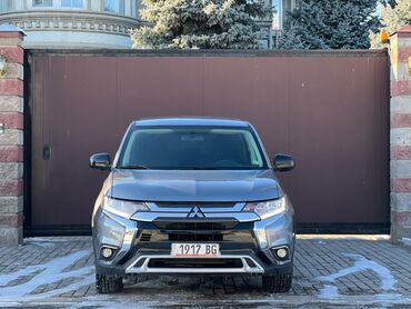 автомобили легкови: Mitsubishi Outlander: 2018 г., 2.4 л, Автомат, Бензин, Кроссовер